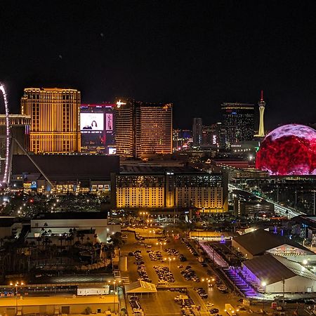 Penthouse Suite With Strip View At The Signature At Mgm Grand Лас-Вегас Екстер'єр фото