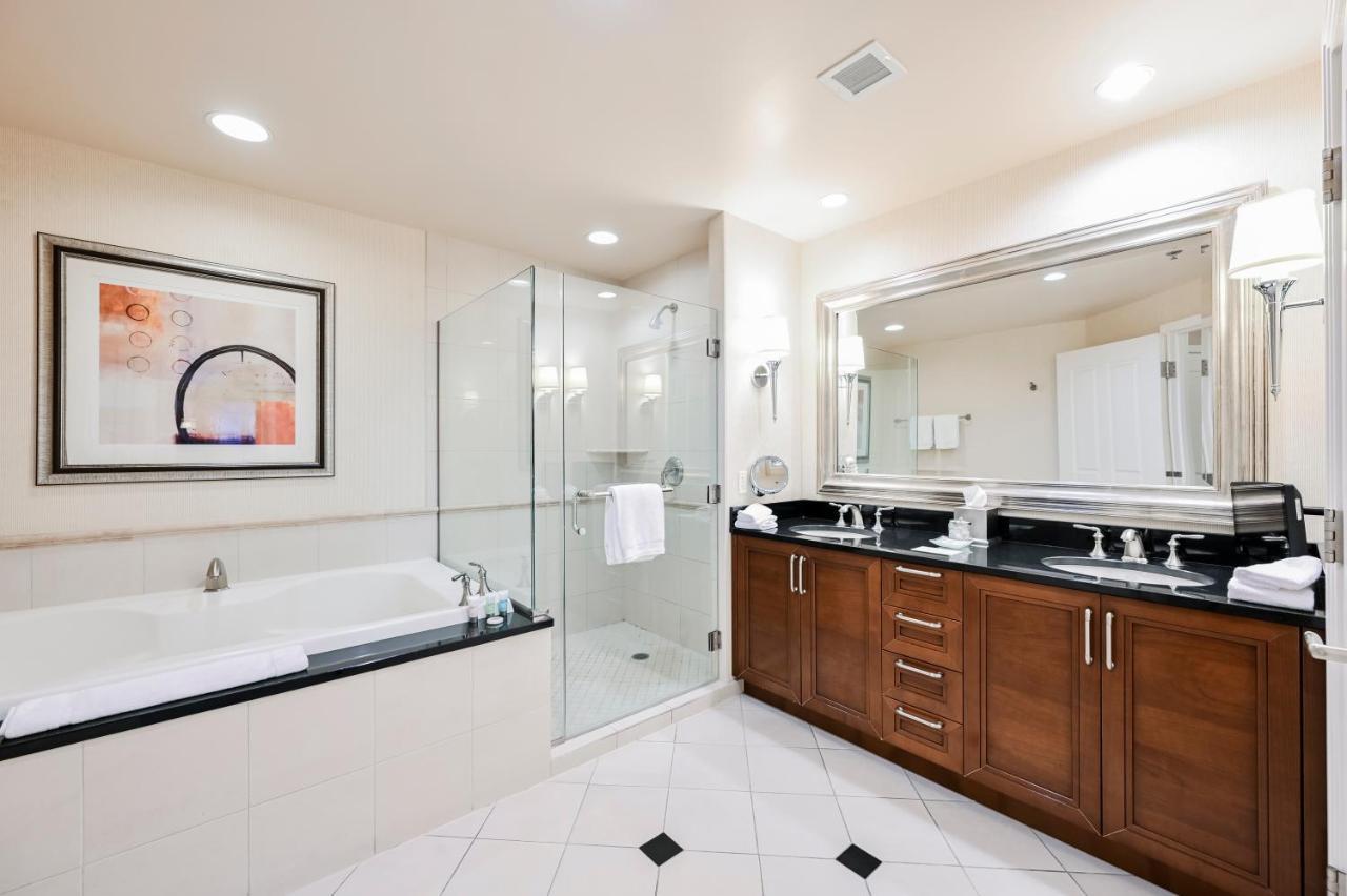 Penthouse Suite With Strip View At The Signature At Mgm Grand Лас-Вегас Екстер'єр фото
