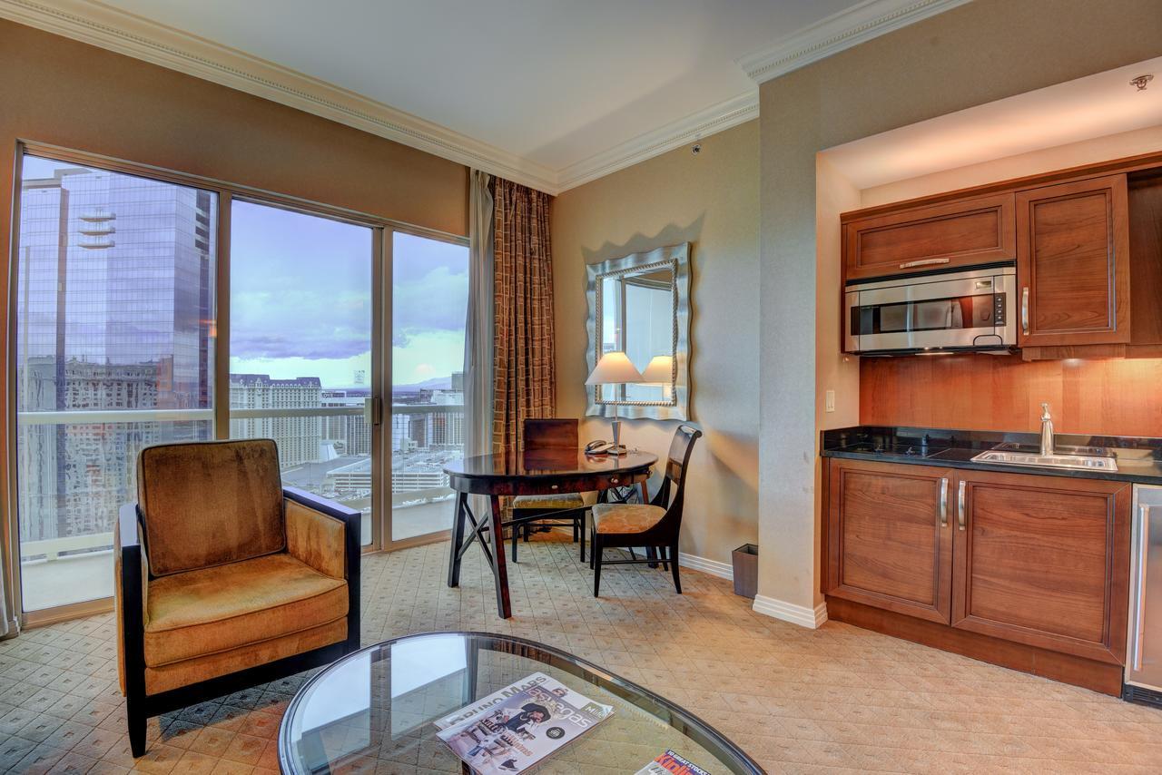 Penthouse Suite With Strip View At The Signature At Mgm Grand Лас-Вегас Екстер'єр фото