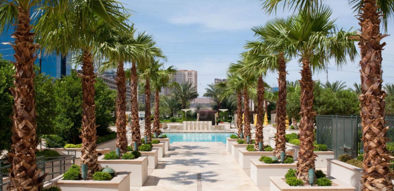 Penthouse Suite With Strip View At The Signature At Mgm Grand Лас-Вегас Екстер'єр фото