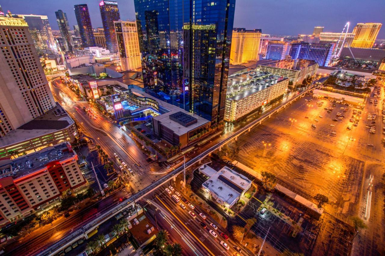 Penthouse Suite With Strip View At The Signature At Mgm Grand Лас-Вегас Екстер'єр фото