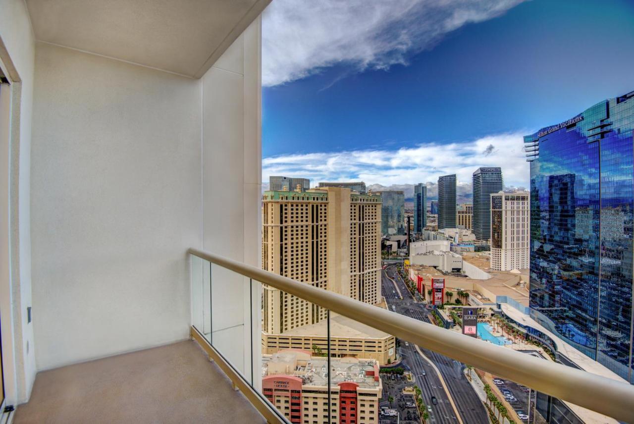 Penthouse Suite With Strip View At The Signature At Mgm Grand Лас-Вегас Екстер'єр фото